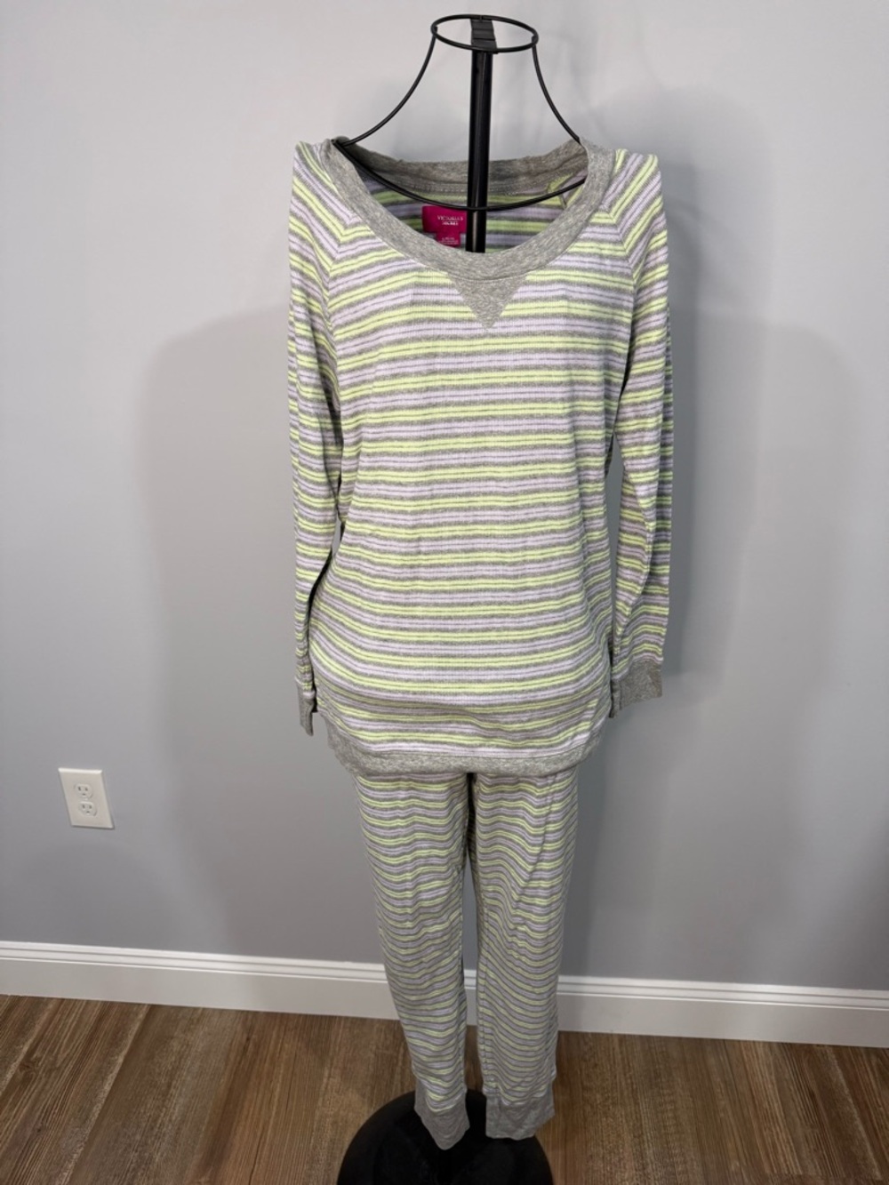 Victoria’s Secret Thermal Striped Pajama Set Green Gray XL